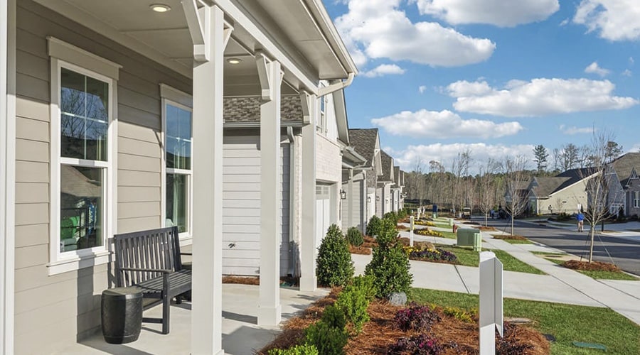 porch at Cresswind at Spring Haven 